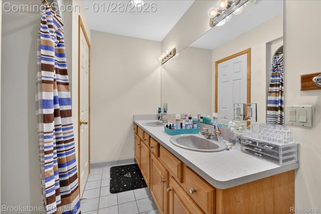 5163 Country Squire Road, Dryden Township, MI 48428