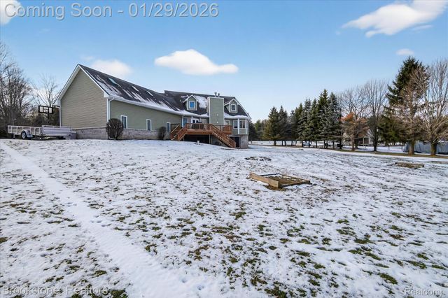 5163 Country Squire Road, Dryden Township, MI 48428