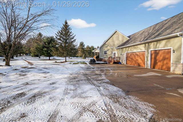 5163 Country Squire Road, Dryden Township, MI 48428