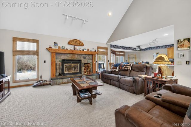 5163 Country Squire Road, Dryden Township, MI 48428