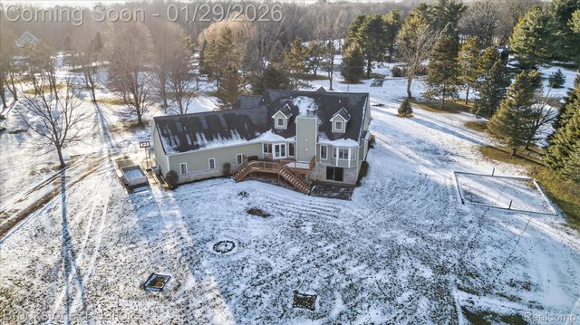 5163 Country Squire Road, Dryden Township, MI 48428