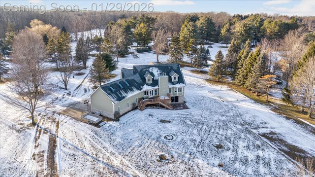 5163 Country Squire Road, Dryden Township, MI 48428