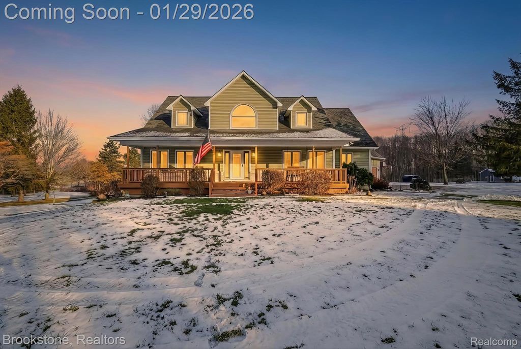 5163 Country Squire Road, Dryden Township, MI 48428