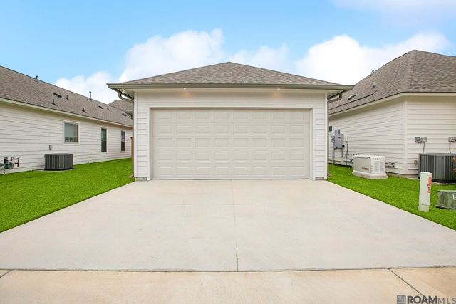 4944 Crestfield Way, Gonzales, LA 70737