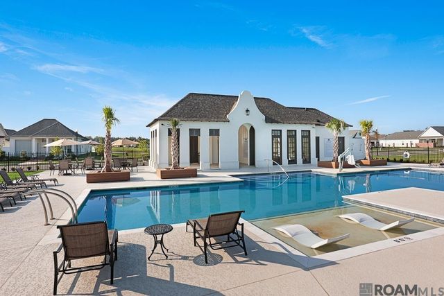 4944 Crestfield Way, Gonzales, LA 70737