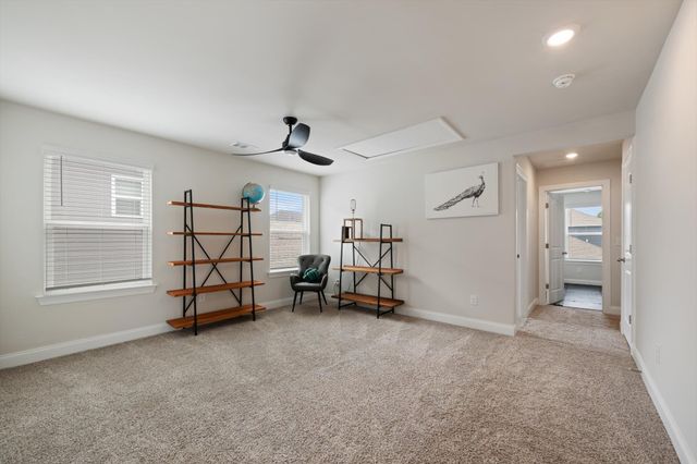 1337 Carriage Park Dr, Hermitage, TN 37076