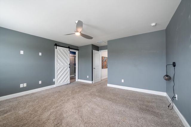 1337 Carriage Park Dr, Hermitage, TN 37076