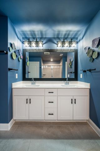 1337 Carriage Park Dr, Hermitage, TN 37076