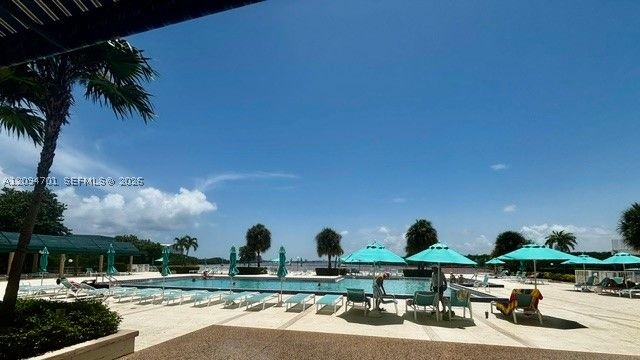 500 Bayview Dr 1923, Sunny Isles Beach, FL 33160