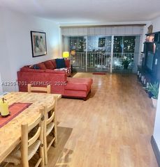 500 Bayview Dr 1923, Sunny Isles Beach, FL 33160
