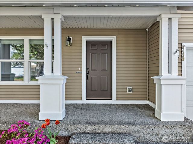 9430 185th Street Ct E, Puyallup, WA 98375