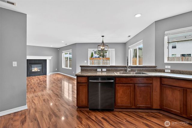 9430 185th Street Ct E, Puyallup, WA 98375