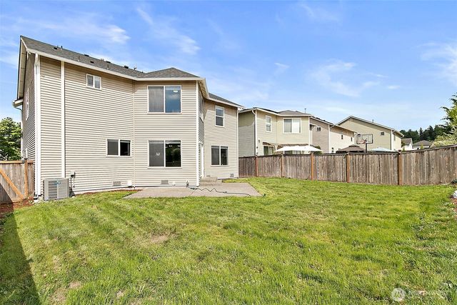 9430 185th Street Ct E, Puyallup, WA 98375