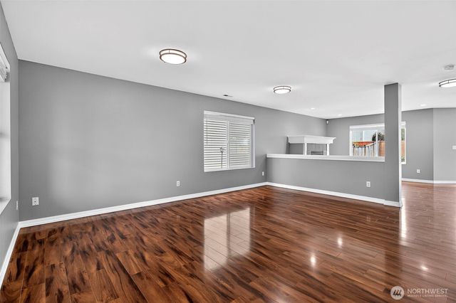 9430 185th Street Ct E, Puyallup, WA 98375