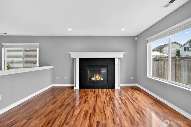 9430 185th Street Ct E, Puyallup, WA 98375