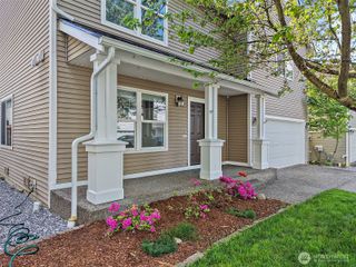 9430 185th Street Ct E, Puyallup, WA 98375