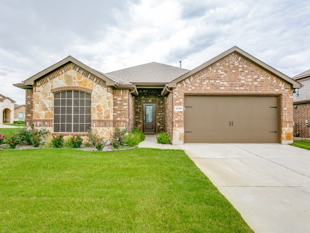 4120 Spur Trail Drive, Denton, TX 76208