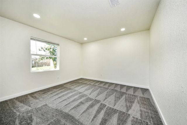 5442 Airport Boulevard, Houston, TX 77048