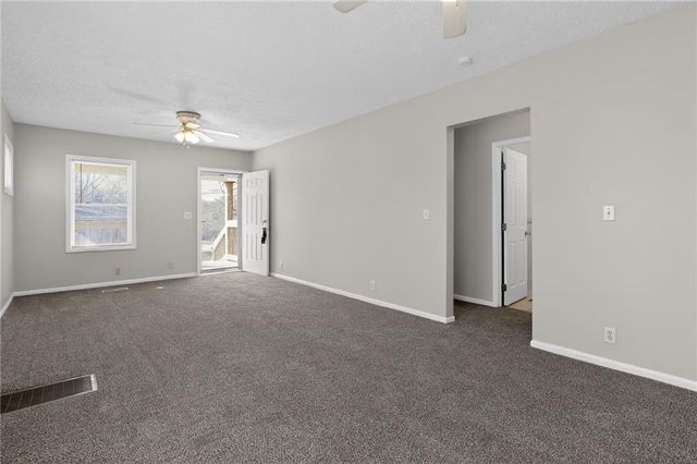 5605 Ditzler Avenue, Raytown, MO 64133