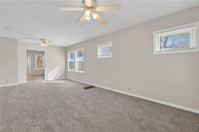 5605 Ditzler Avenue, Raytown, MO 64133