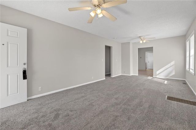 5605 Ditzler Avenue, Raytown, MO 64133