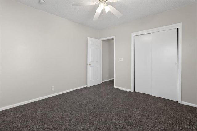 5605 Ditzler Avenue, Raytown, MO 64133