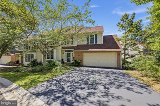 200 HILLSBORO MILLS LN, Wallingford, PA 19086