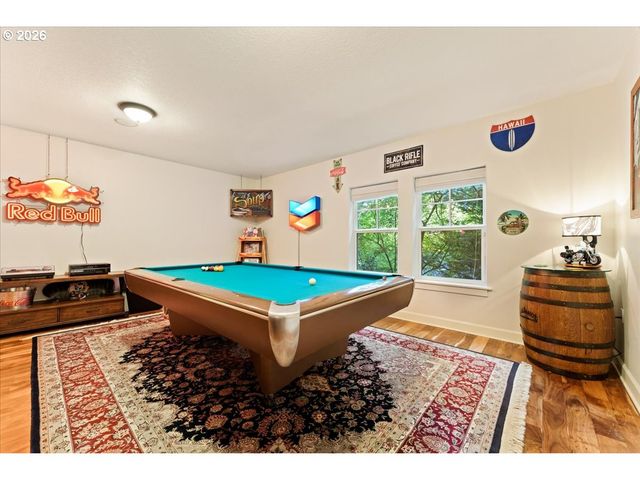 3788 CALAROGA Dr, West Linn, OR 97068