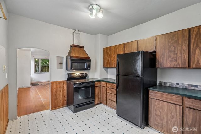 1807 30th Avenue S, Seattle, WA 98144