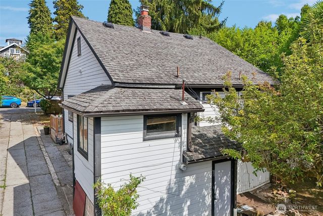 1807 30th Avenue S, Seattle, WA 98144
