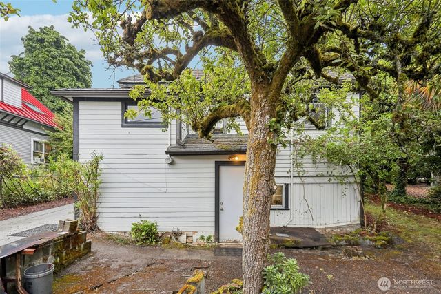 1807 30th Avenue S, Seattle, WA 98144
