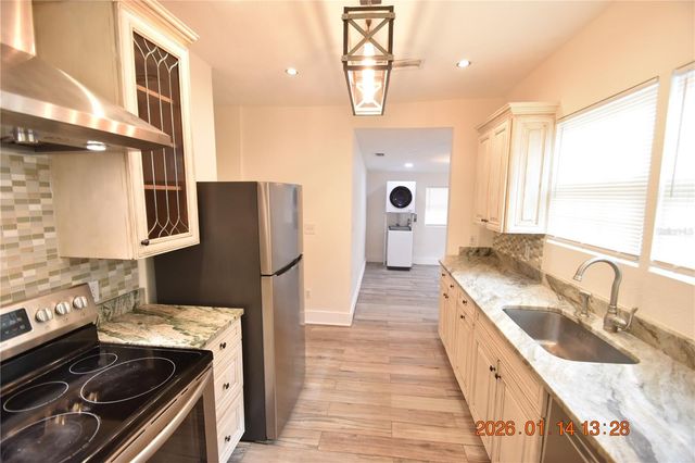 907 E PATTERSON STREET, Tampa, FL 33604