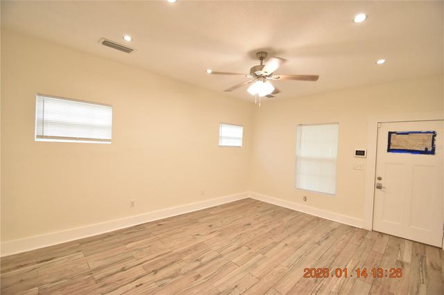 907 E PATTERSON STREET, Tampa, FL 33604