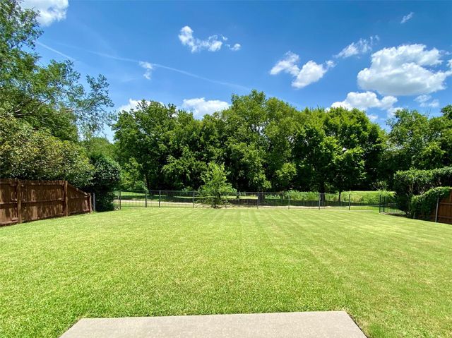 9224 Longview Drive, Plano, TX 75025