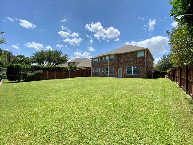 9224 Longview Drive, Plano, TX 75025