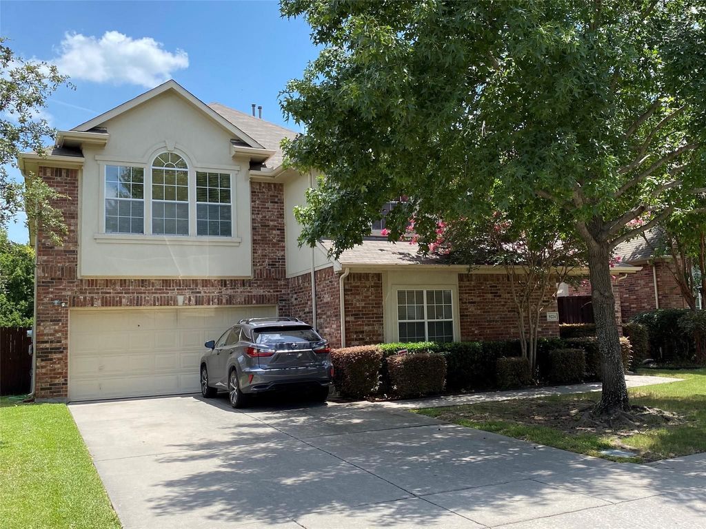 9224 Longview Drive, Plano, TX 75025