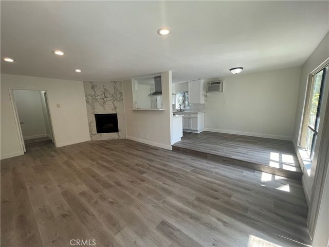 1818 Kelton Avenue 101, Los Angeles, CA 90025