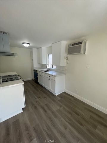 1818 Kelton Avenue 101, Los Angeles, CA 90025