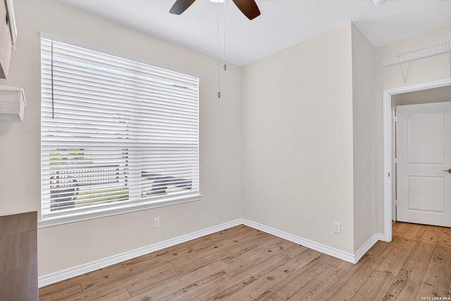 223 W West Granite Shores, Boerne, TX 78006