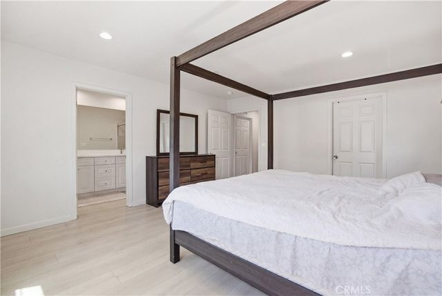 13270 W Sevillana way, Sylmar, CA 91342