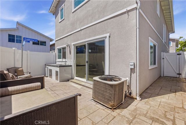 13270 W Sevillana way, Sylmar, CA 91342