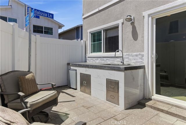 13270 W Sevillana way, Sylmar, CA 91342