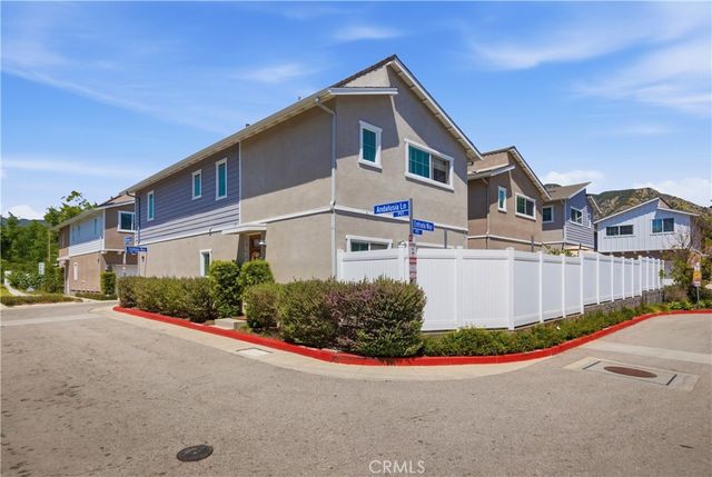 13270 W Sevillana way, Sylmar, CA 91342