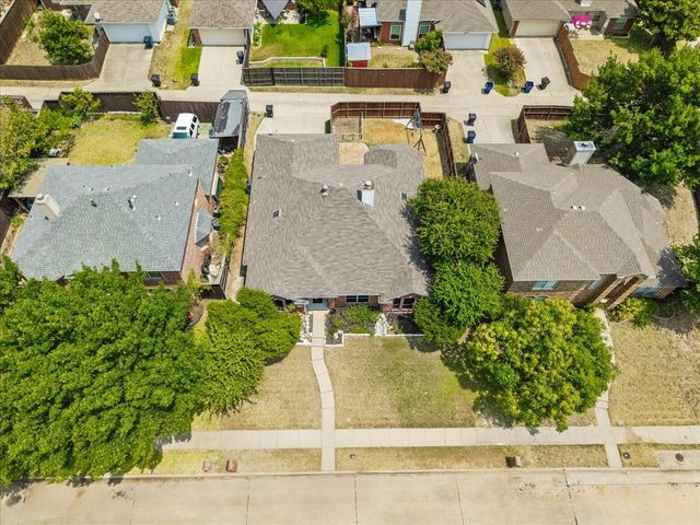 8104 Wharf Street, Frisco, TX 75035