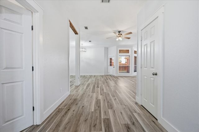 8104 Wharf Street, Frisco, TX 75035