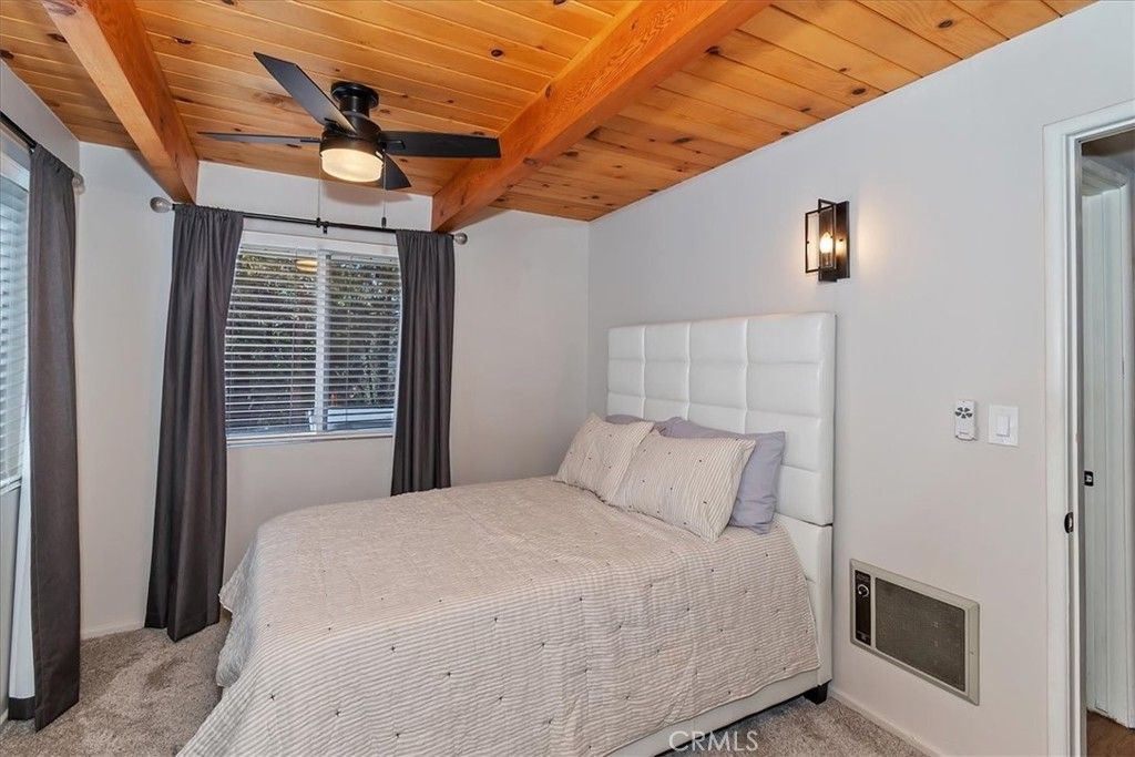 Image 17 of property listing at 642 Villa Grove, Big Bear, CA 92314