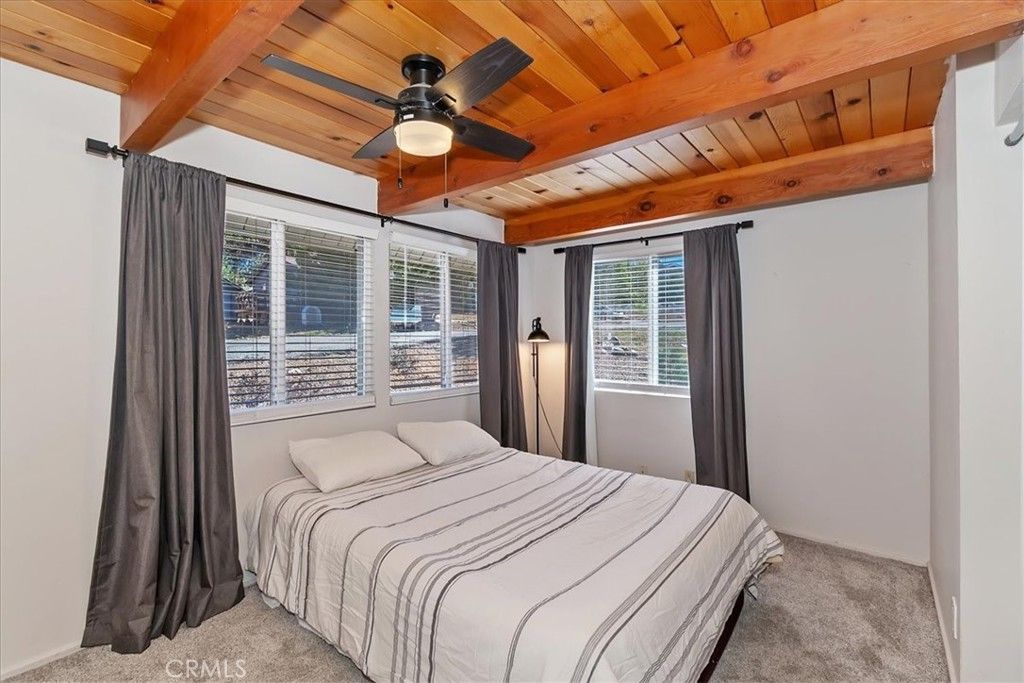 Image 19 of property listing at 642 Villa Grove, Big Bear, CA 92314