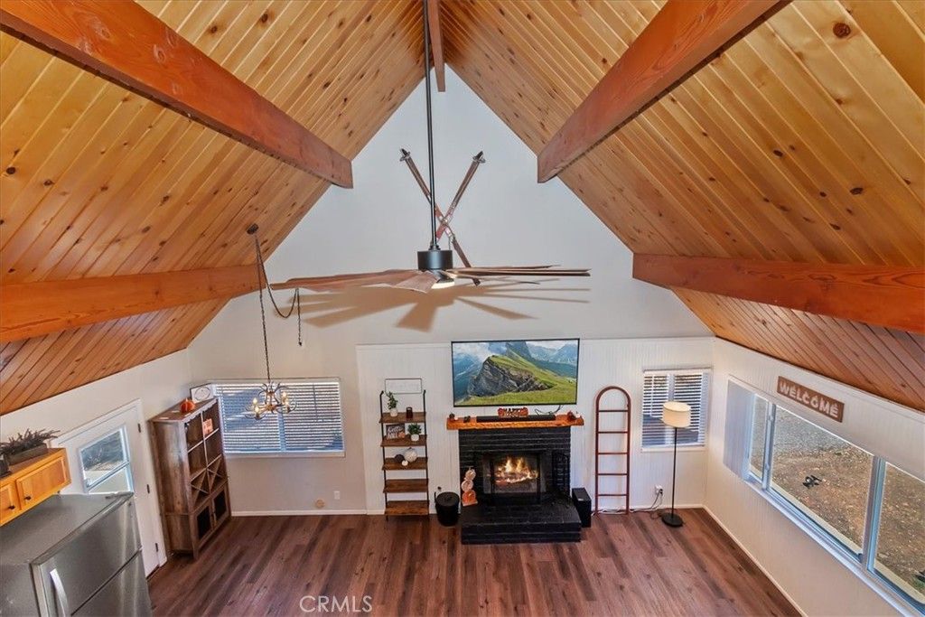 Image 25 of property listing at 642 Villa Grove, Big Bear, CA 92314