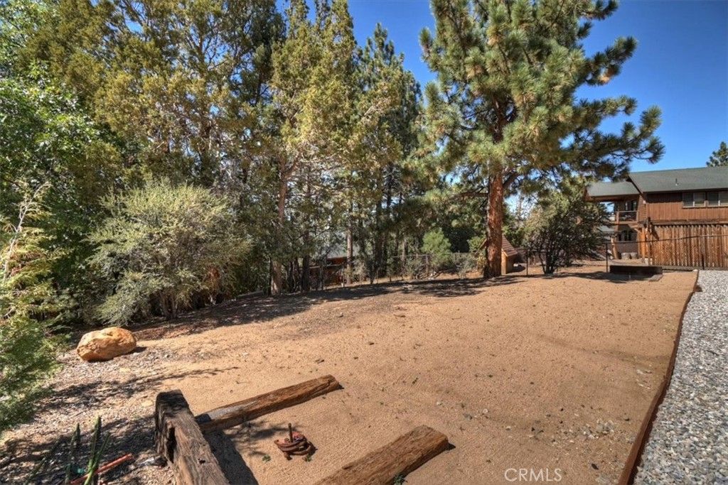 Image 27 of property listing at 642 Villa Grove, Big Bear, CA 92314