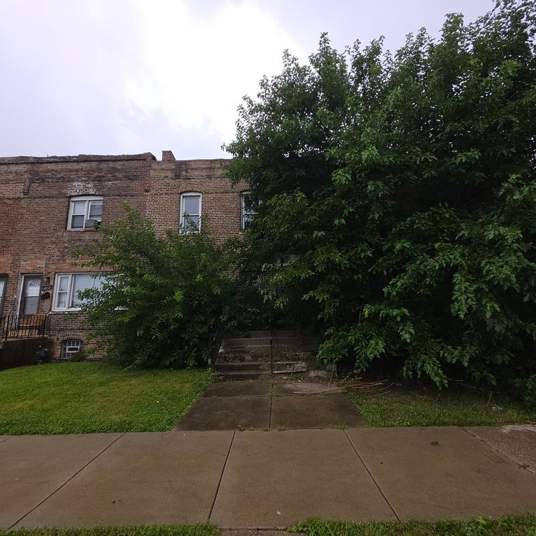 10756 S LANGLEY Avenue, Chicago, IL 60628 — exterior